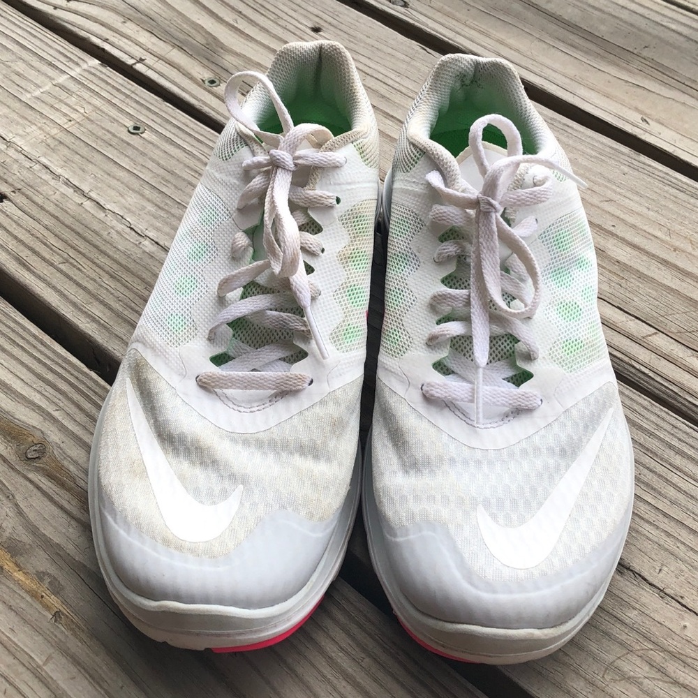 NIKE FS LITE RUN 3